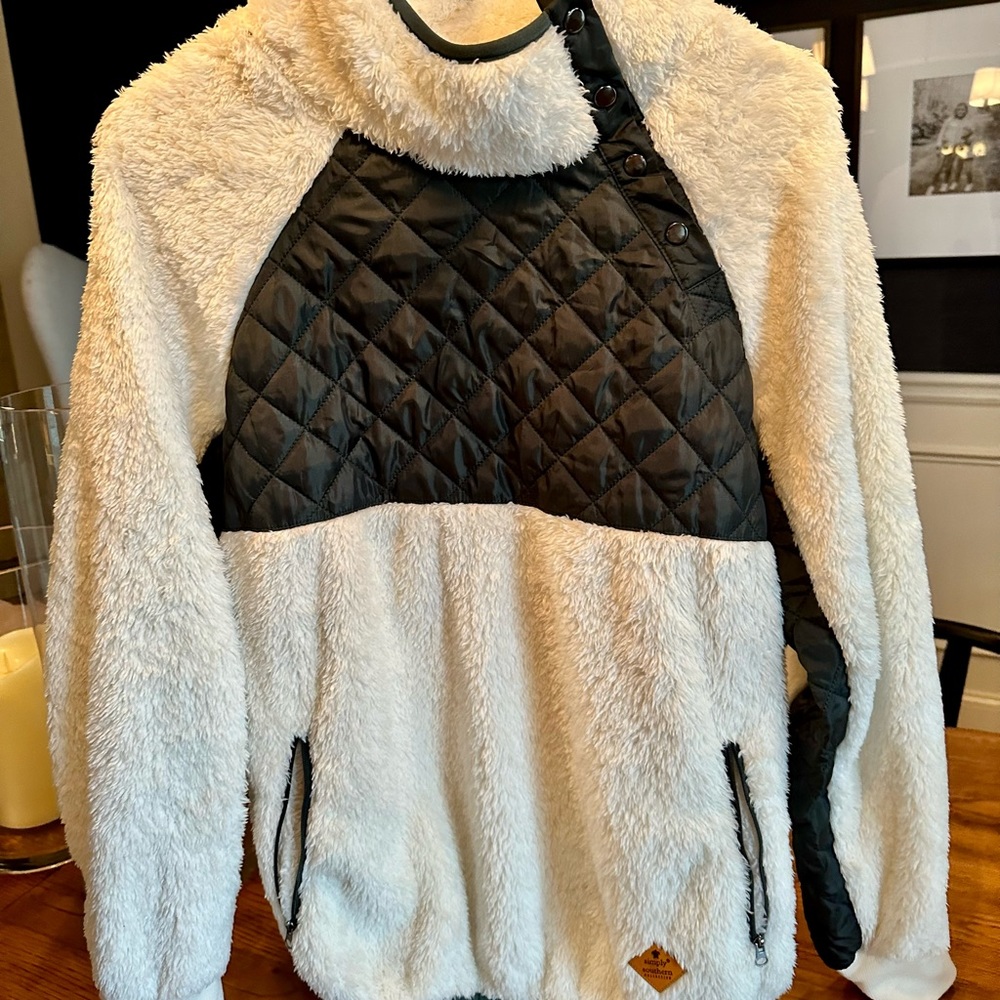Simply Southern Sherpa pullover
